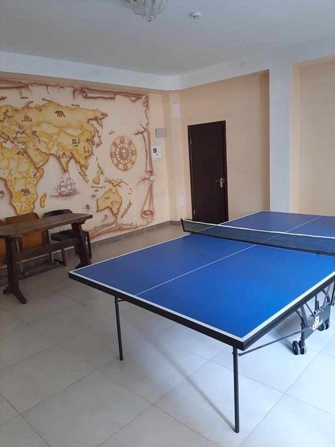 Hotel Pivdennyi Oleksandriia Buitenkant foto