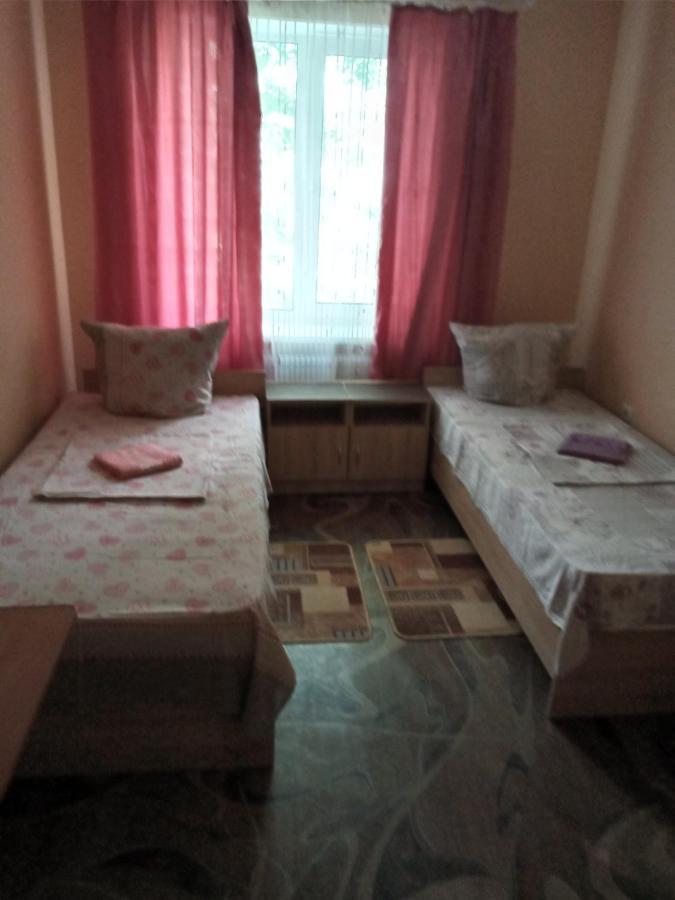 Hotel Pivdennyi Oleksandriia Buitenkant foto