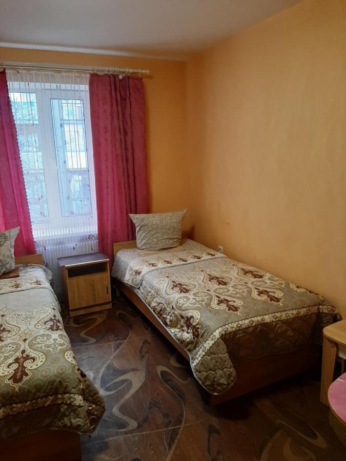 Hotel Pivdennyi Oleksandriia Buitenkant foto