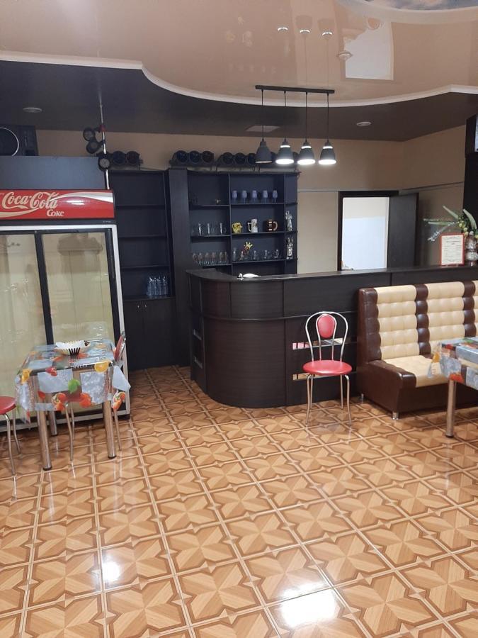 Hotel Pivdennyi Oleksandriia Buitenkant foto